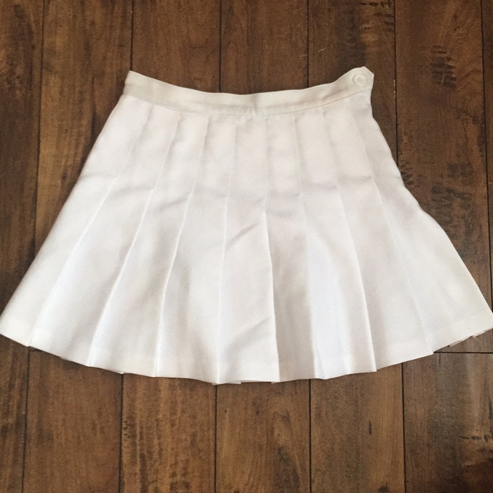 AMERICAN APPAREL TENNIS PLEATED SKIRT ❤️